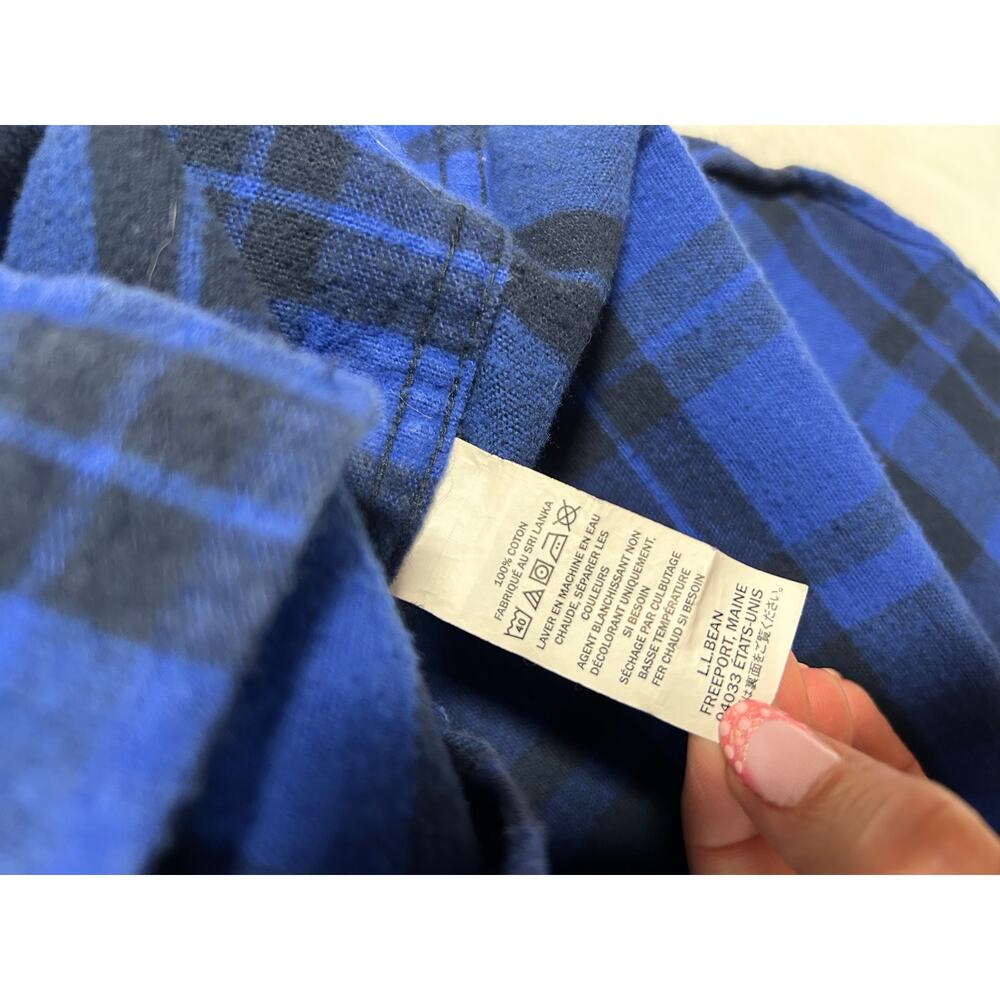 LL Bean Heavy Flannel M/L - Picture 3 of 4
